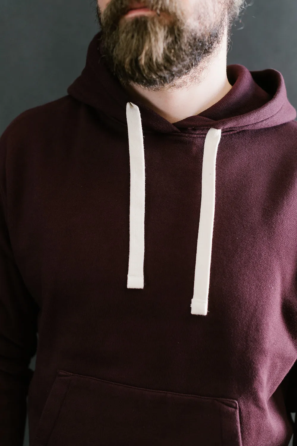 HD31.506 - 13oz Athletic Hoodie Relaxed Fit - Burgundy