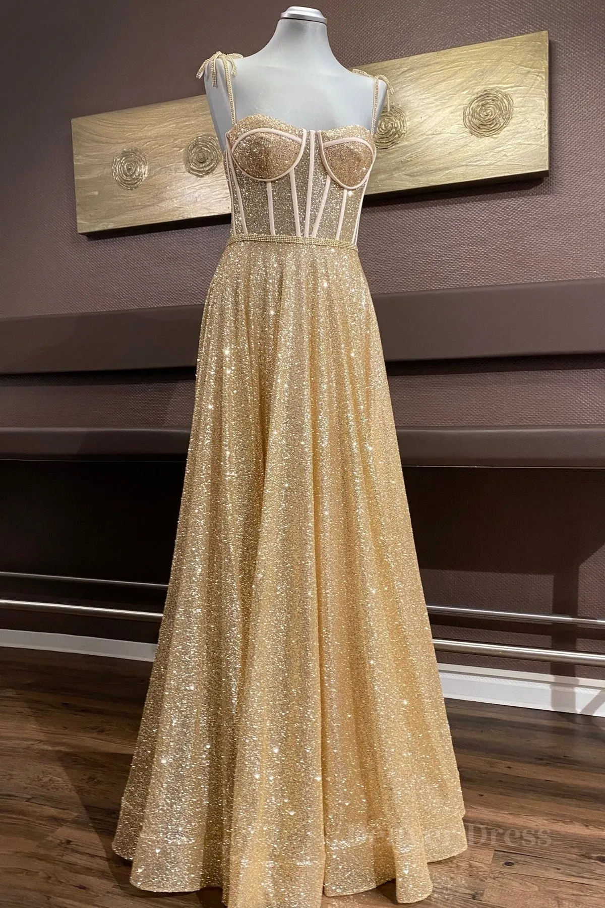 Shiny A Line Spaghetti Straps Gold Prom Dresses Long Sweetheart Neck Golden Formal Dresses Gold Tulle Evening Dresses WT1856